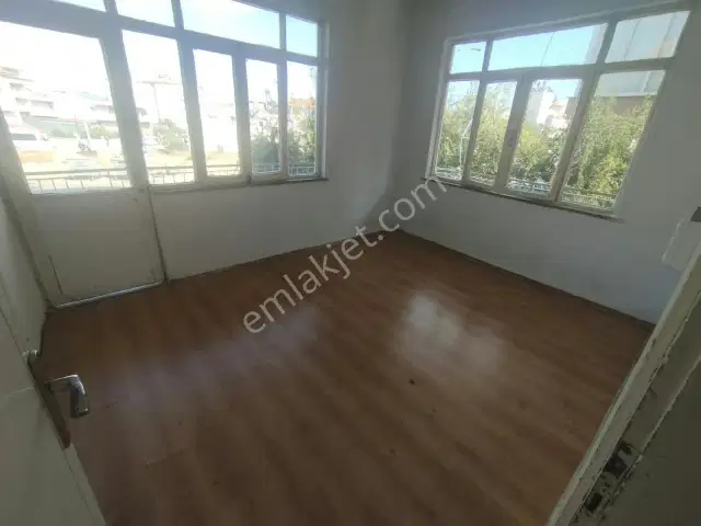 Serik/akçaalan Mh| Satılık/ İçinde Komple Bina Olan Arsa. — görsel 9