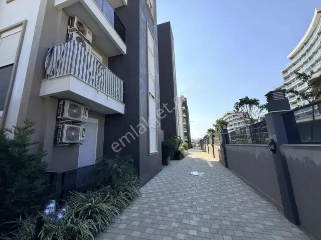 Bahçe Kullanımlı 1+1 Eşyalı Kiralık — görsel 2