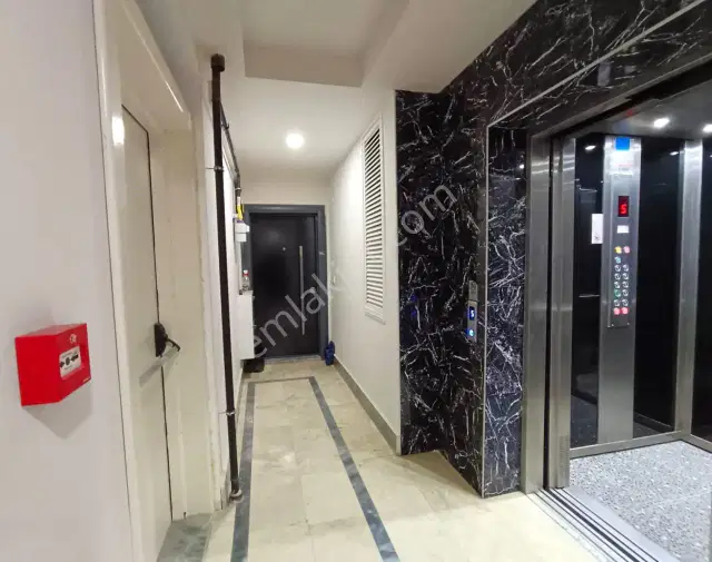 Mazıdağı Çankaya Mah. Şehir Hst Yakını Siteiçi Kiralık 3+1 Daire — görsel 5