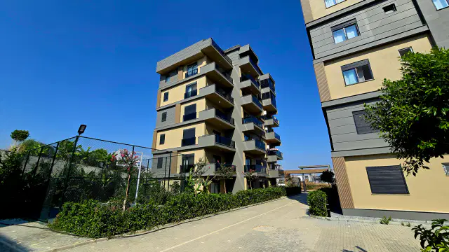 Altıntaş’ta 5. Kat, 4+1 Dubleks, Güney-Doğu Cepheli, Havuzlu ve Zengin Sosyal Donatılı Site İçerisinde — görsel 24