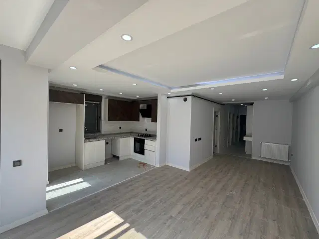 Gençlik Mahallesinde Işıklar Caddesine Yakın Satılık 3+1 Daire — görsel 15